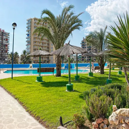 Beachfront Nautical Apartment Benimagrell
